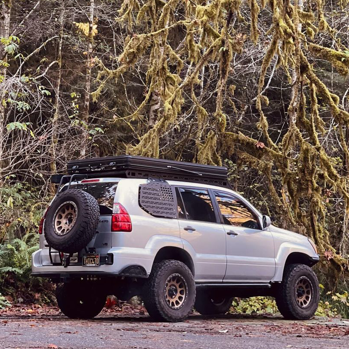 OPENROAD aluminum alloy hard-shell roof tent-PeakRoof LT Series Without Cross Bars  openroad4wd.com   