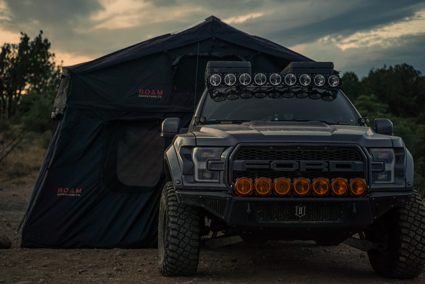 ROAM The Vagabond XL Rooftop Tent