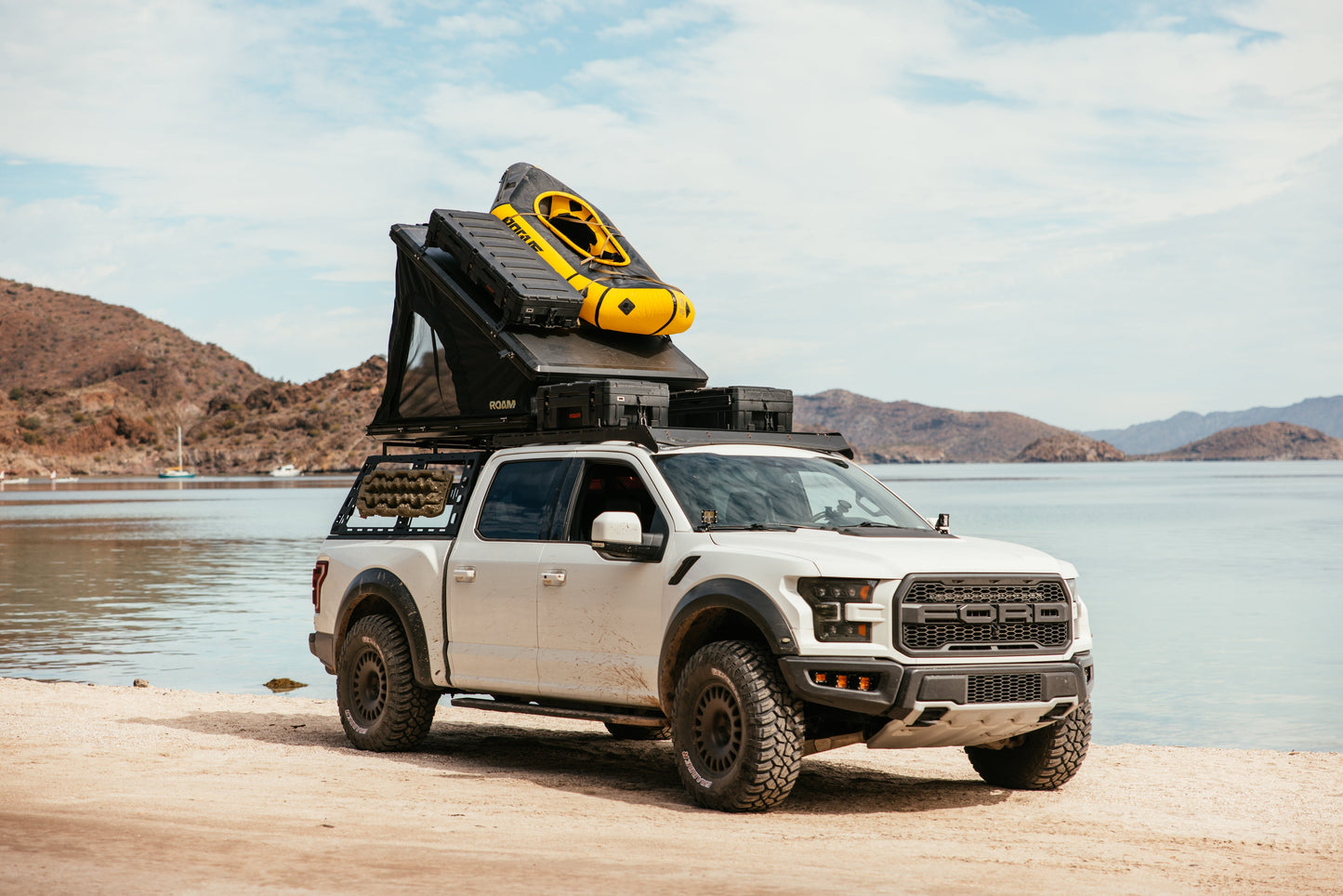 ROAM The Desperado Hardshell Rooftop Tent