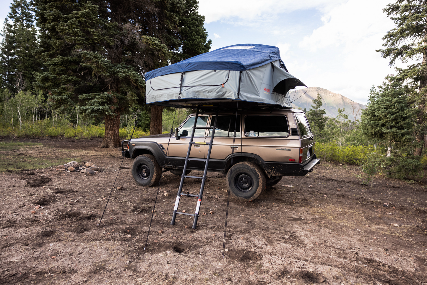 ROAM The Vagabond XL Rooftop Tent